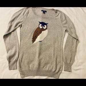 Women’s Gray Crew Neck Sweater